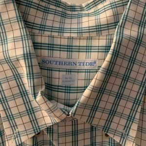 Southern tide button up